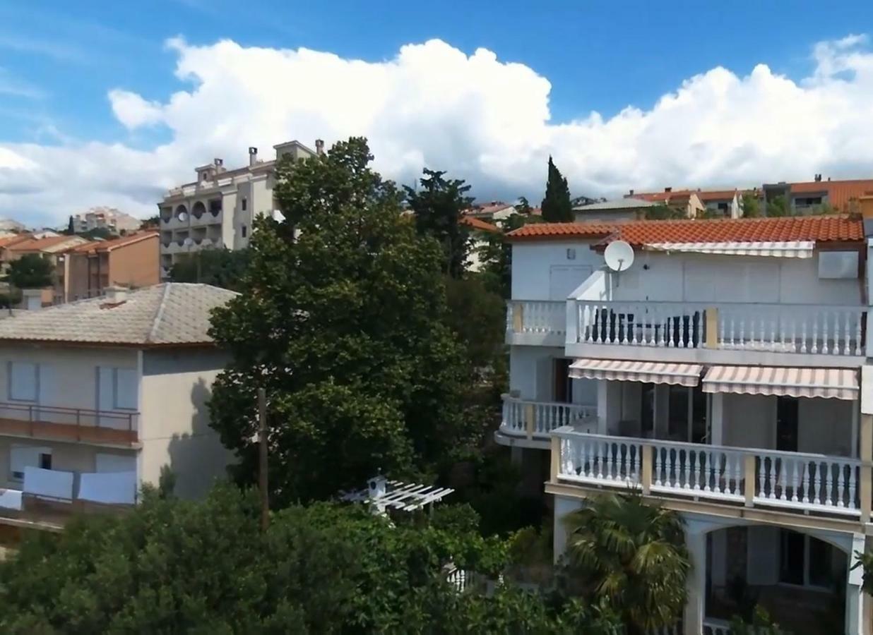 Dubravka Apartments Novi Vinodolski Exterior foto